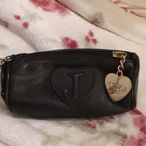 Juicy couture smells satchel